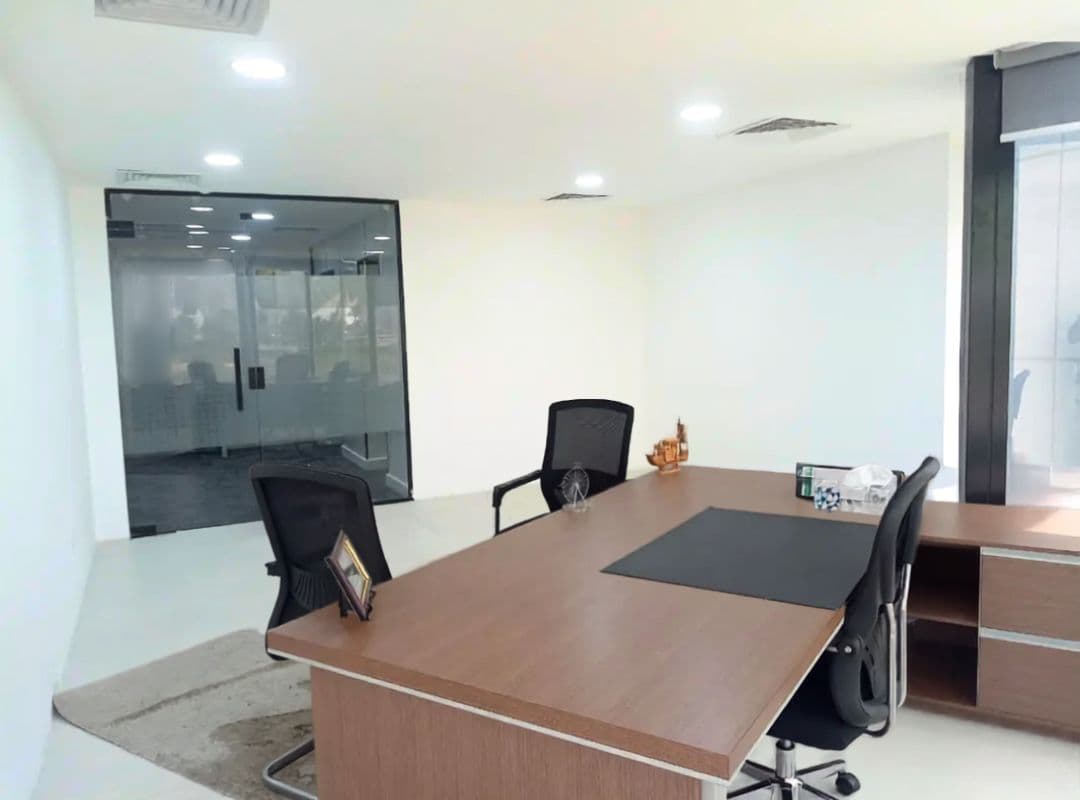 FREE DEWA & WIFI NOW | EJARI INCL. | FITTED OFFICE — view 3