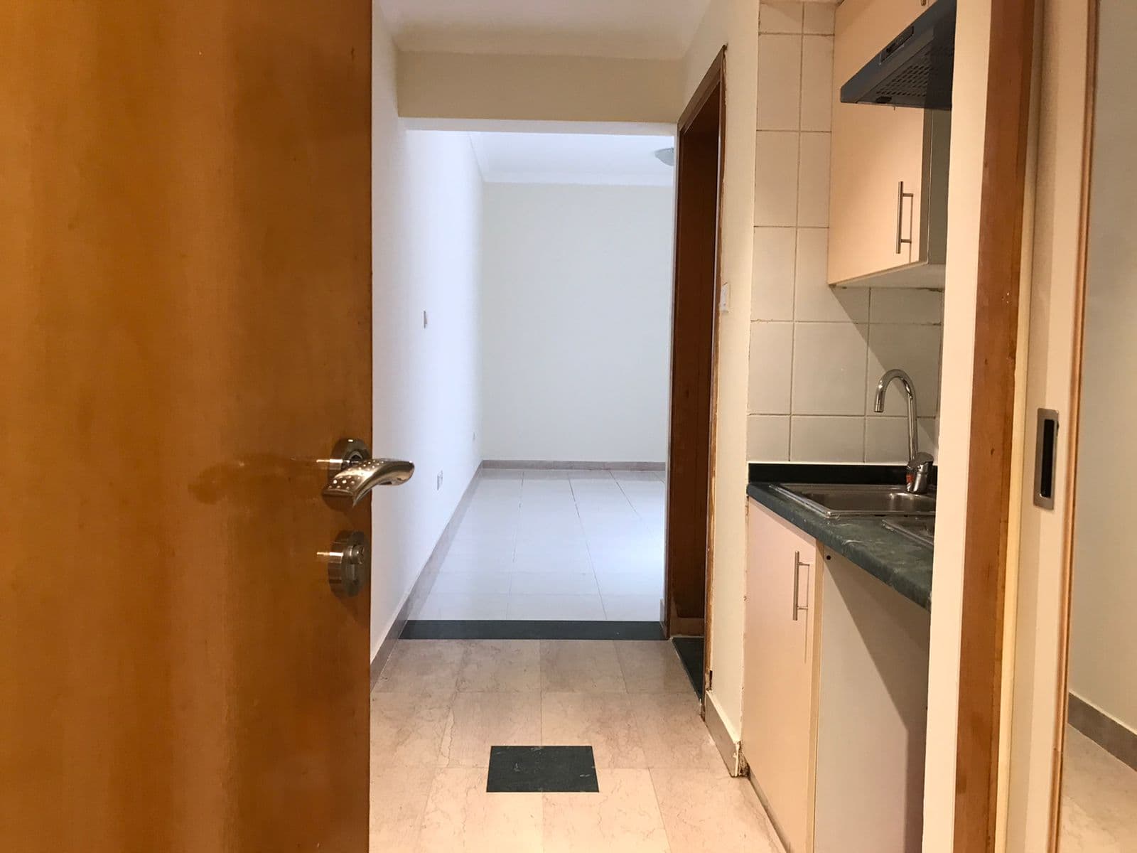 PREMIUM OFFICE SPACE / STEPS FROM BANIYAS SQUARE METRO