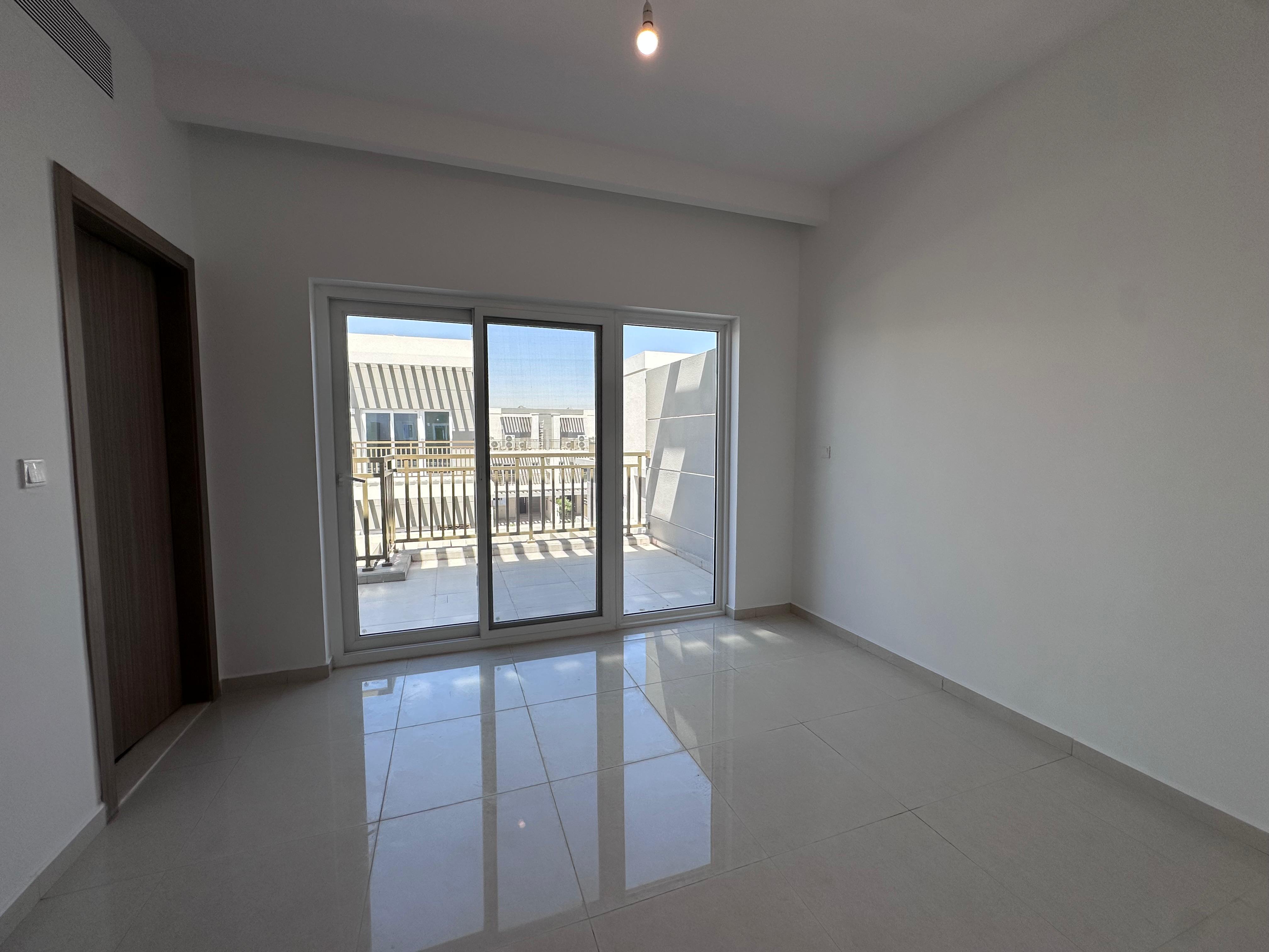 OPP POOL AND PARK | OPULENT | VIEW NOW — view 2