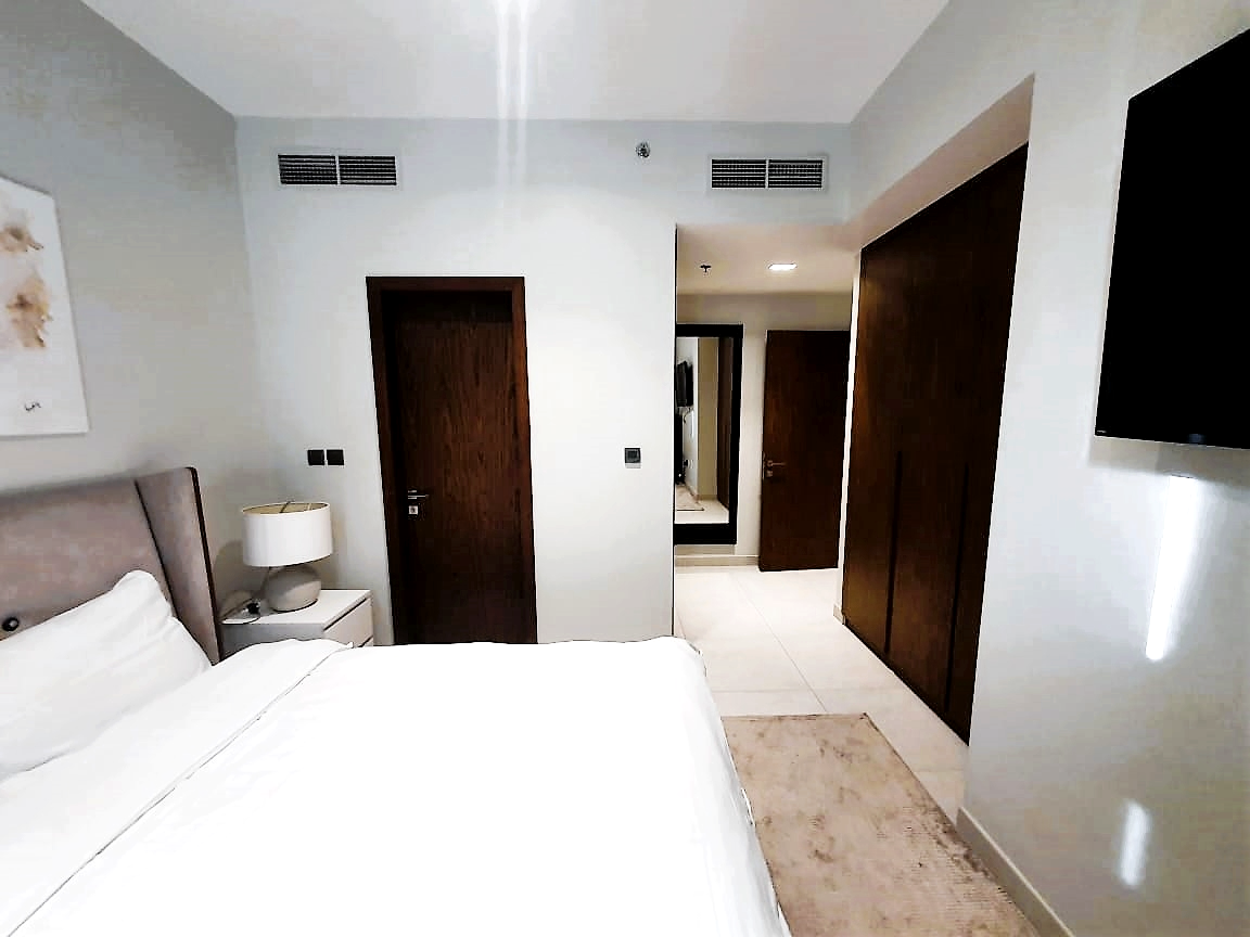 MARINA VIEW | HUGE TERRACE | OPULENT — view 5
