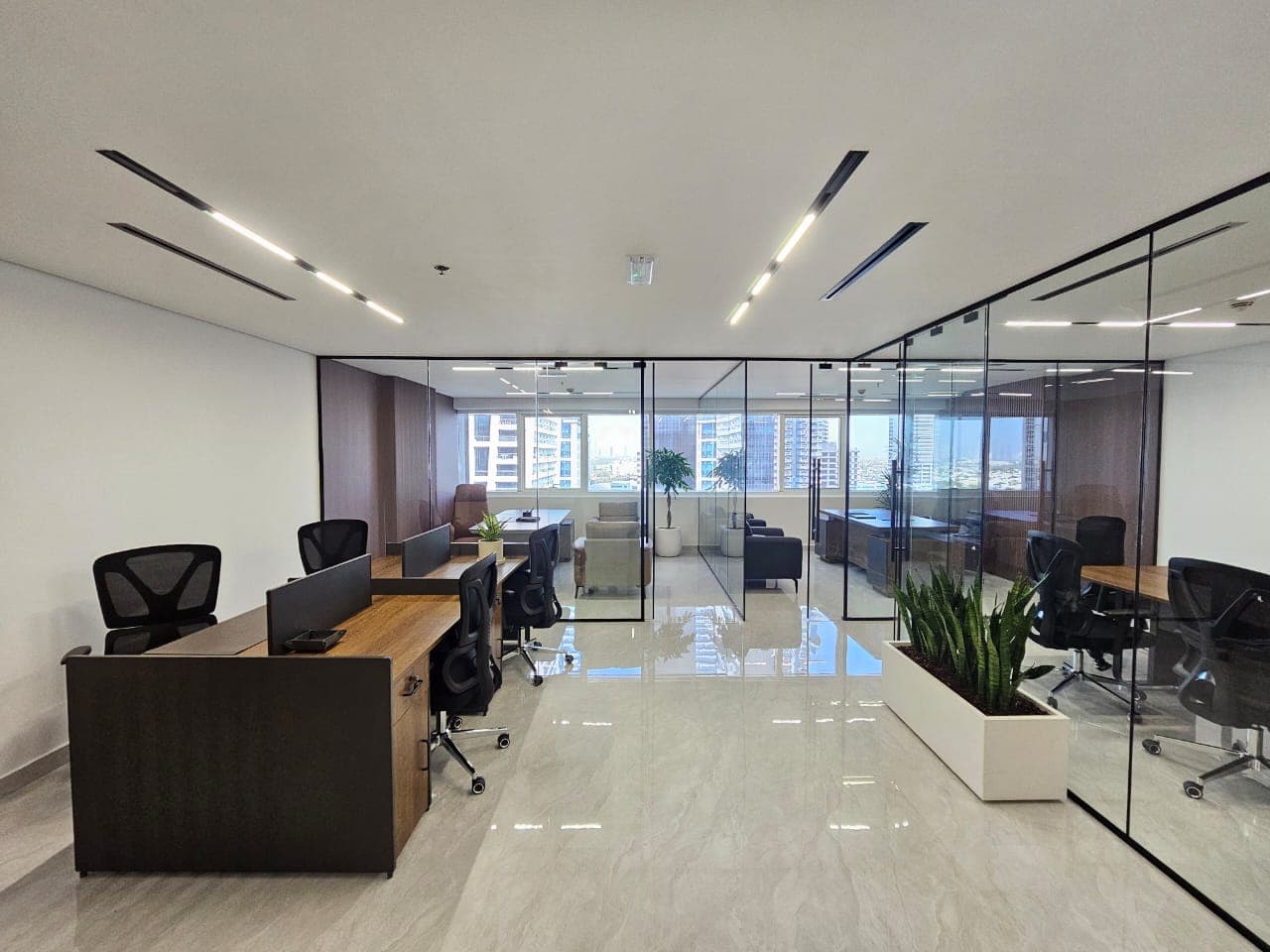 Fully Furnished Investor Deal Office for Sale in HDS Tower, view 2