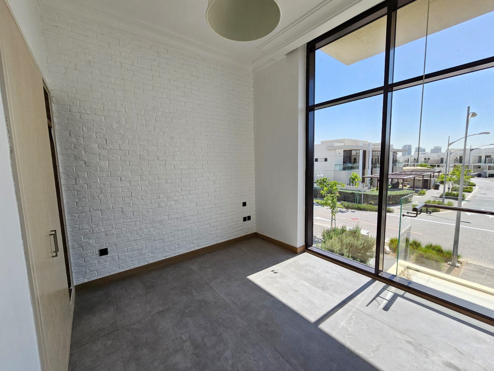 FULLY UPGRADED | CLOSE TO PARK | CORNER UNIT — view 5