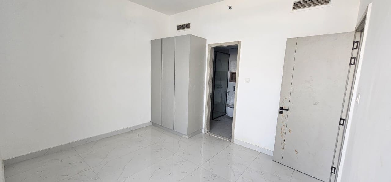 Strategic Investment | High Yield | Prime Location — view 2