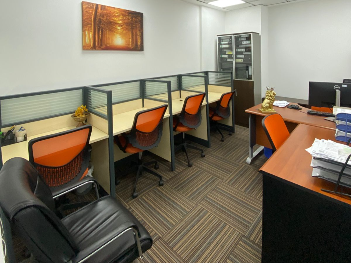 PRIME OFFICE SPACE | FURNISHED | CENTRAL LOCATION