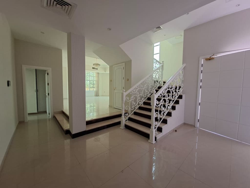 5-Bed Villa for Rent in Al Barsha with Private Pool, view 3