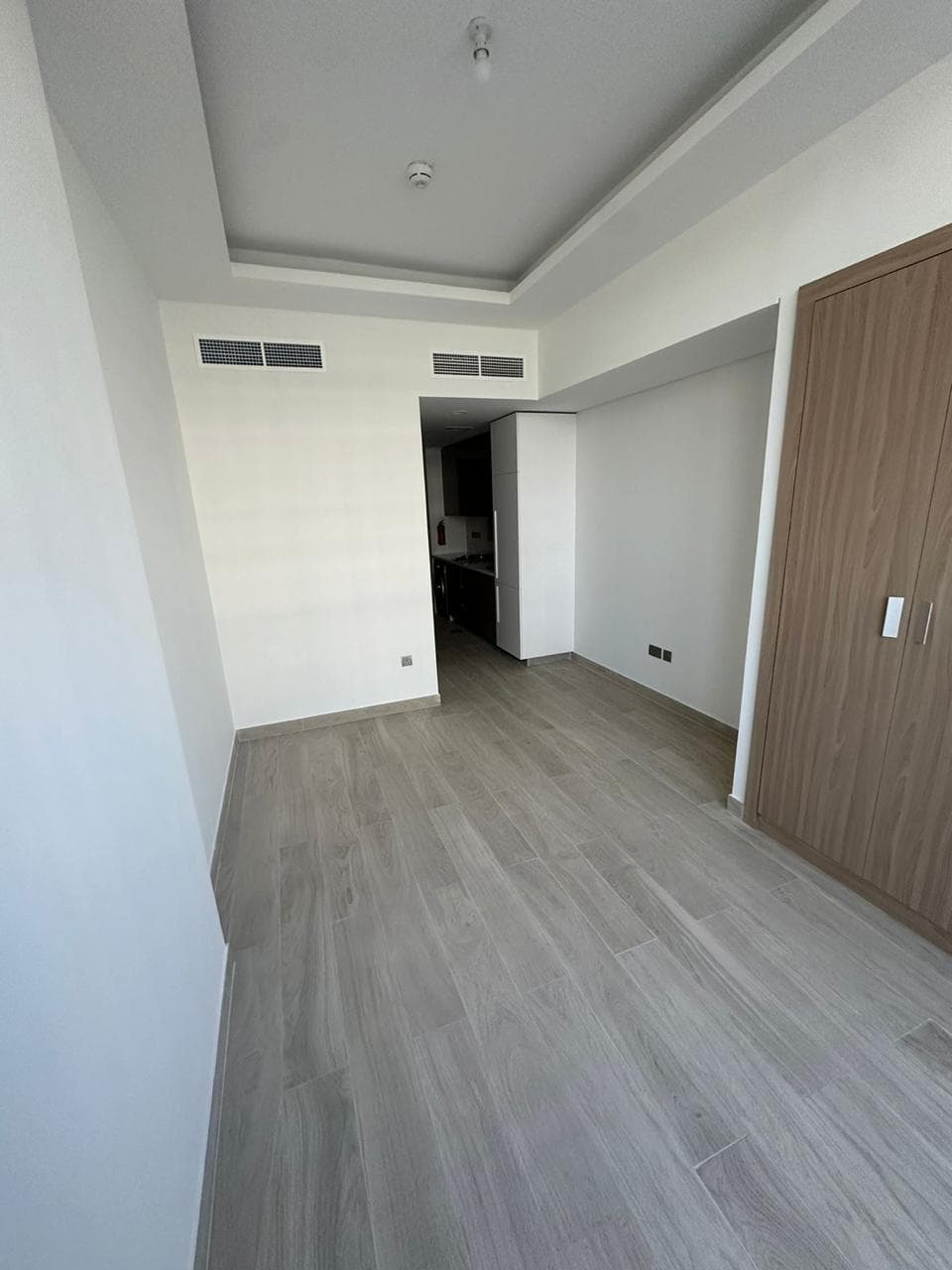 PRIME INVESTMENT | UNFURNISHED | HIGH YIELD — view 3
