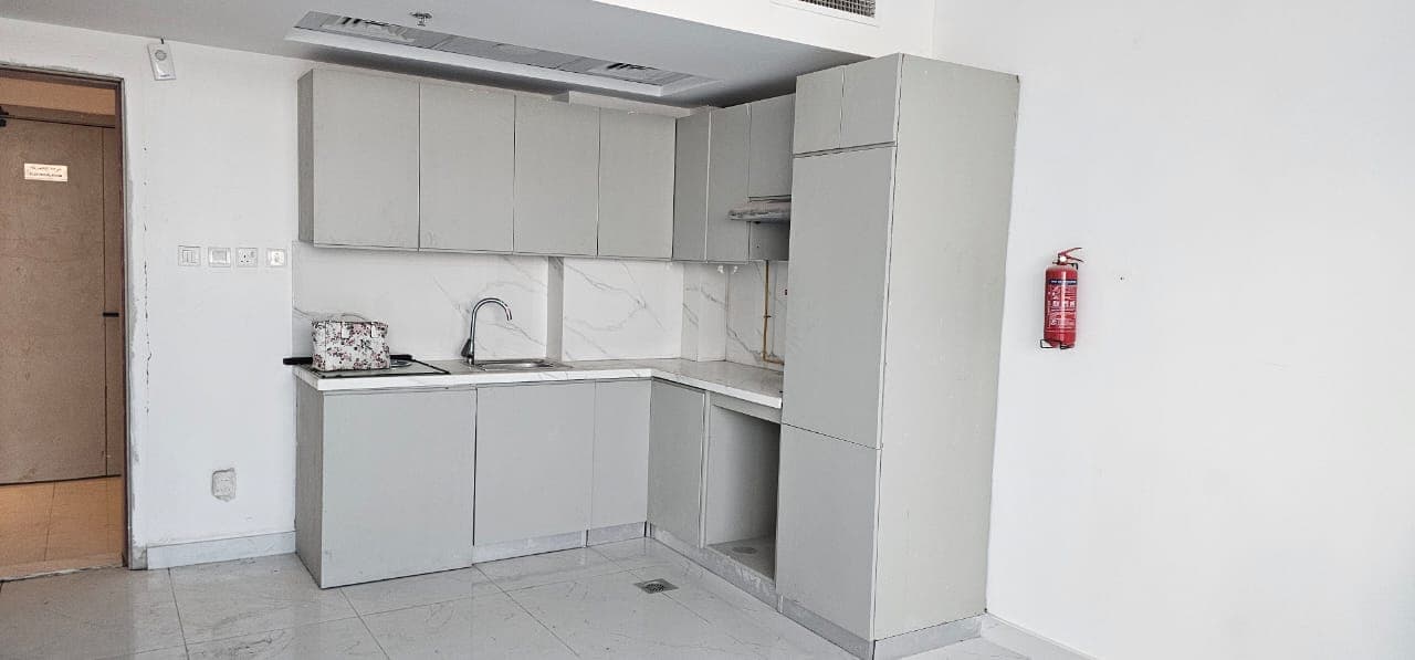 Strategic Investment | High Yield | Prime Location — view 3