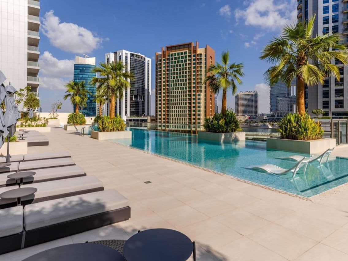 FURNISHED | PRIME LOCATION | VIBRANT COMMUNITY — view 5