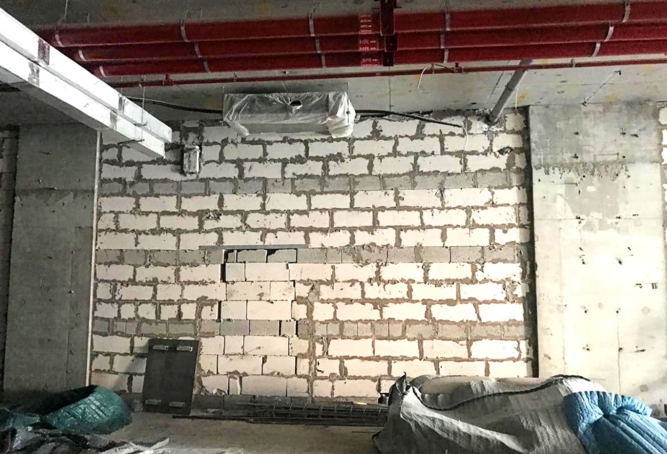 PRIME LOCATION | SHELL & CORE | PERFECT BUILD — view 2
