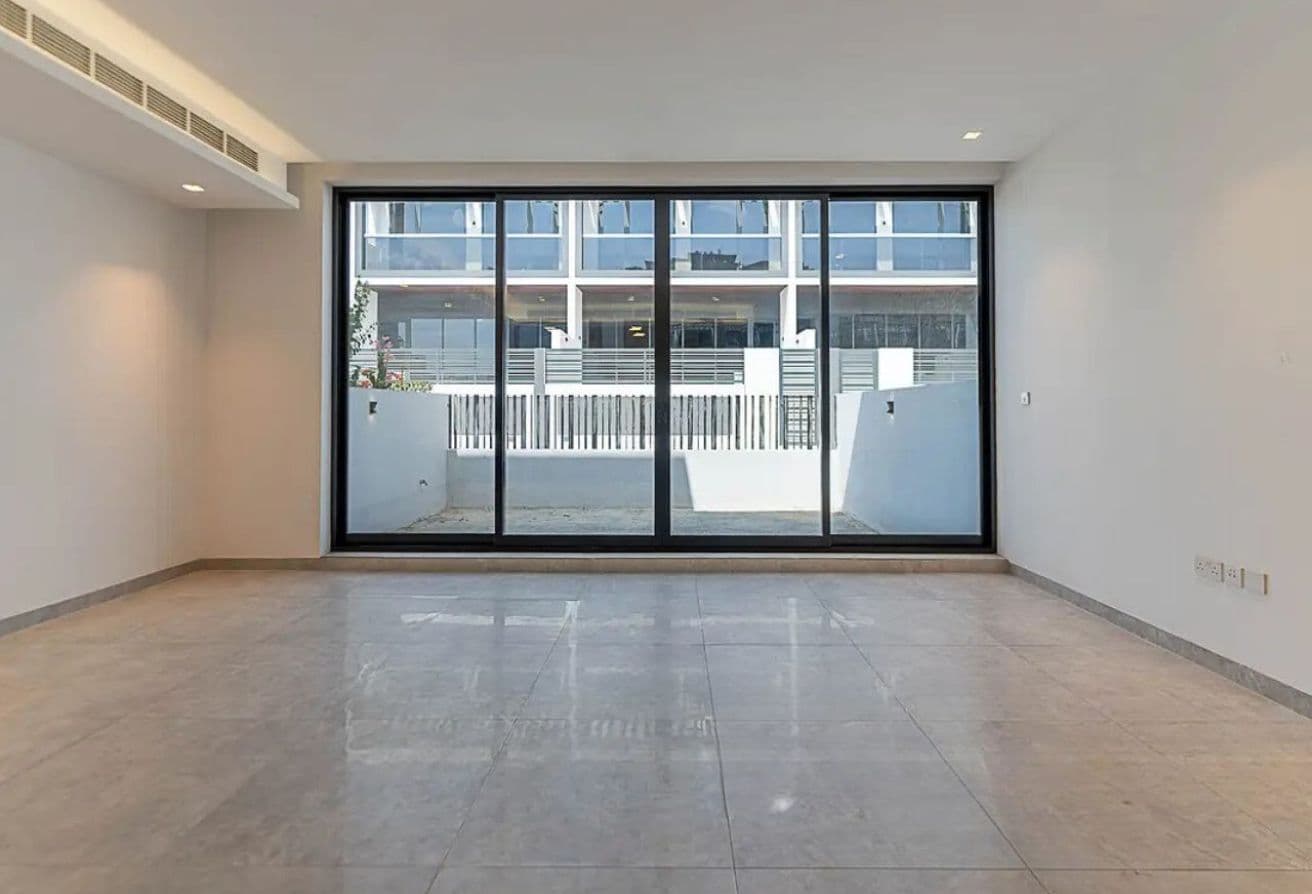 BRAND NEW | SPACIOUS LAYOUT | READY TO MOVE — view 3