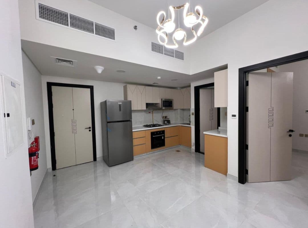 Spacious Living | Semi Furnished | High Floor — view 2